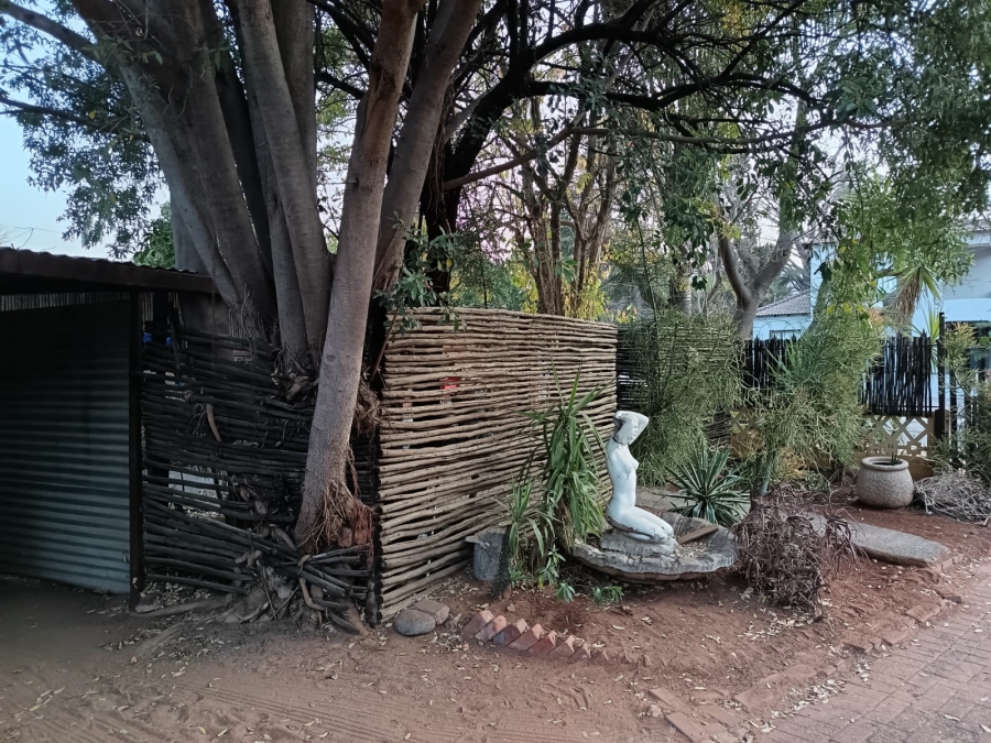 3 Bedroom Property for Sale in Geelhoutpark North West